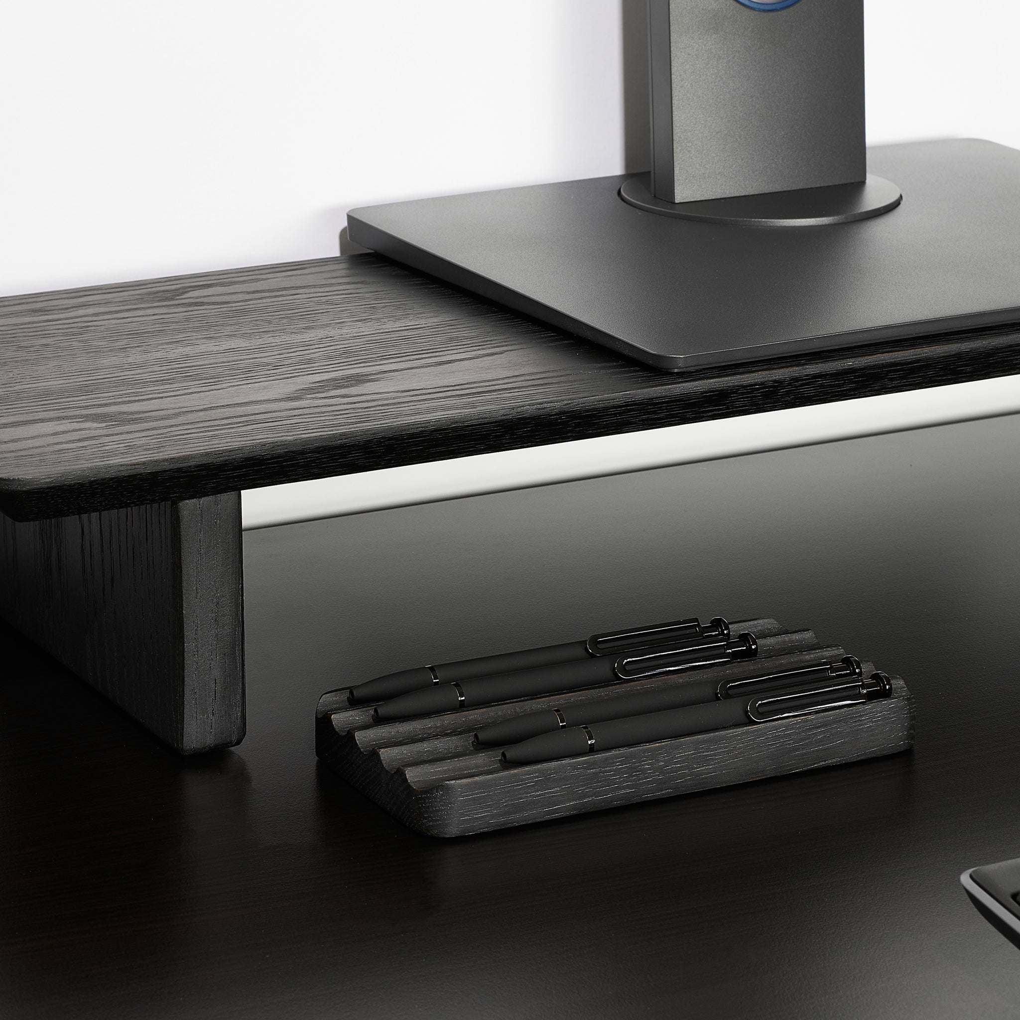 Modhaus Wave Pen Tray in Black oak
